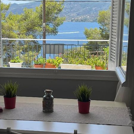 Serenity Yard Apartment Poros Town Buitenkant foto