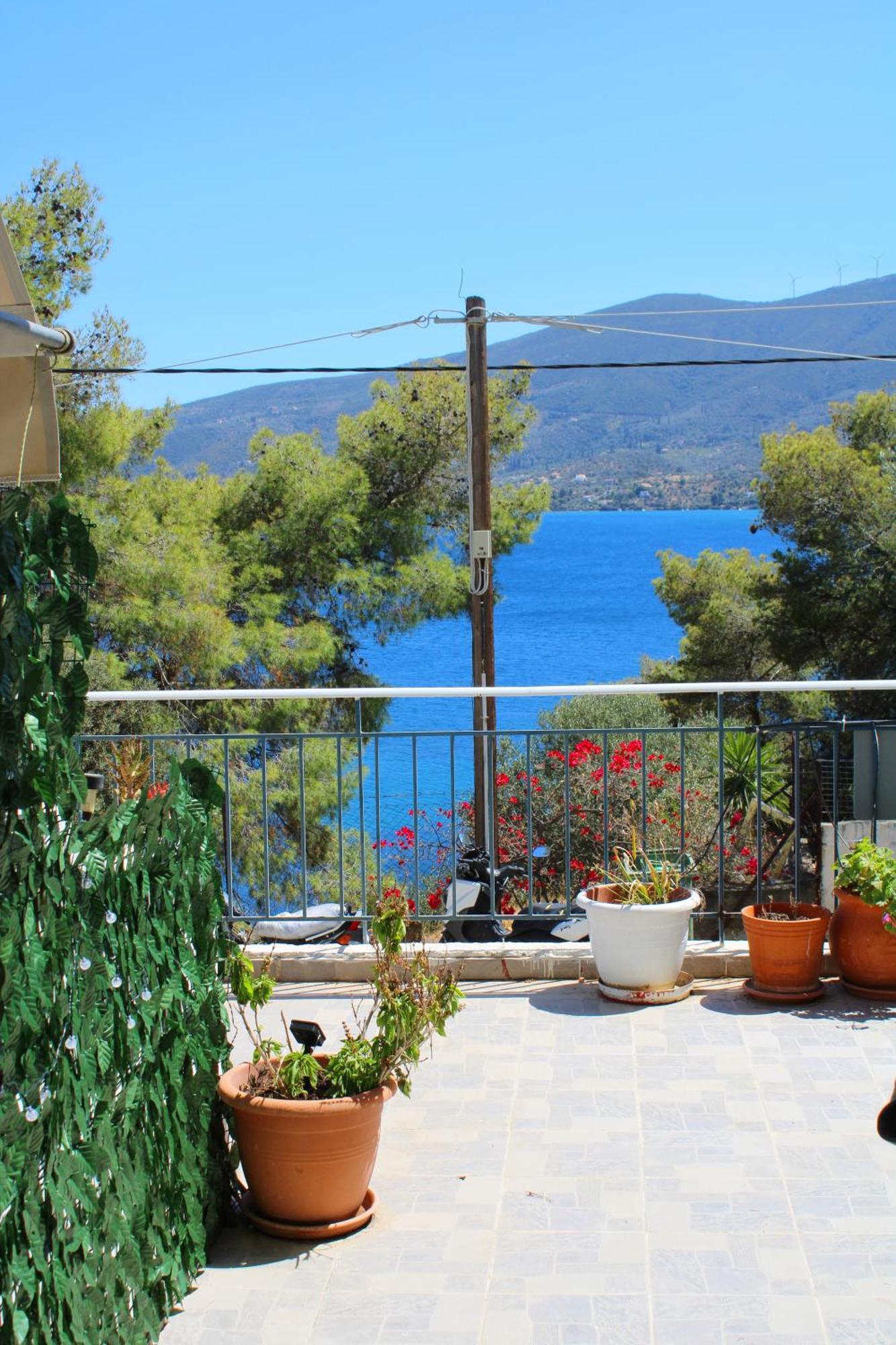 Serenity Yard Apartment Poros Town Buitenkant foto